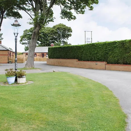 4 Eldin Hall * Cayton