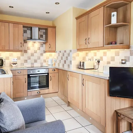 בית נופש 4 Eldin Hall *