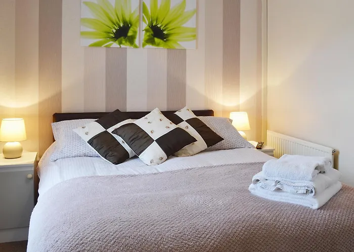 4 Eldin Hall * Cayton